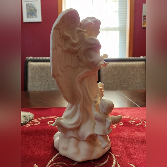 PartyLite P7713 Angel of Light w/ Two Cherubs, Stick Candle Holder - Picture 2 of 4